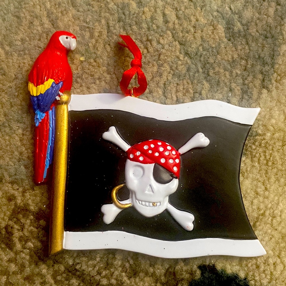 Customize pirate ornament
